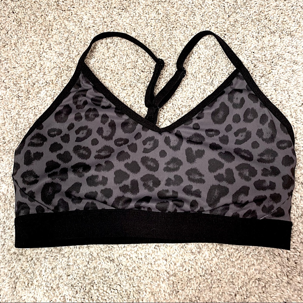 Bundle of 3 Compression Sports Bras/ Medium - Picture 11 of 16